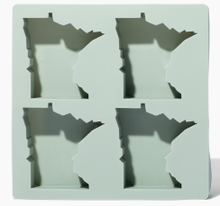 Load image into Gallery viewer, Minnesota Large Ice Cube Tray