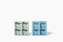 Load image into Gallery viewer, Minnesota Large Ice Cube Tray
